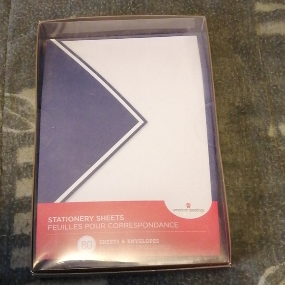 Stationary Sheets - Picture 2 of 4